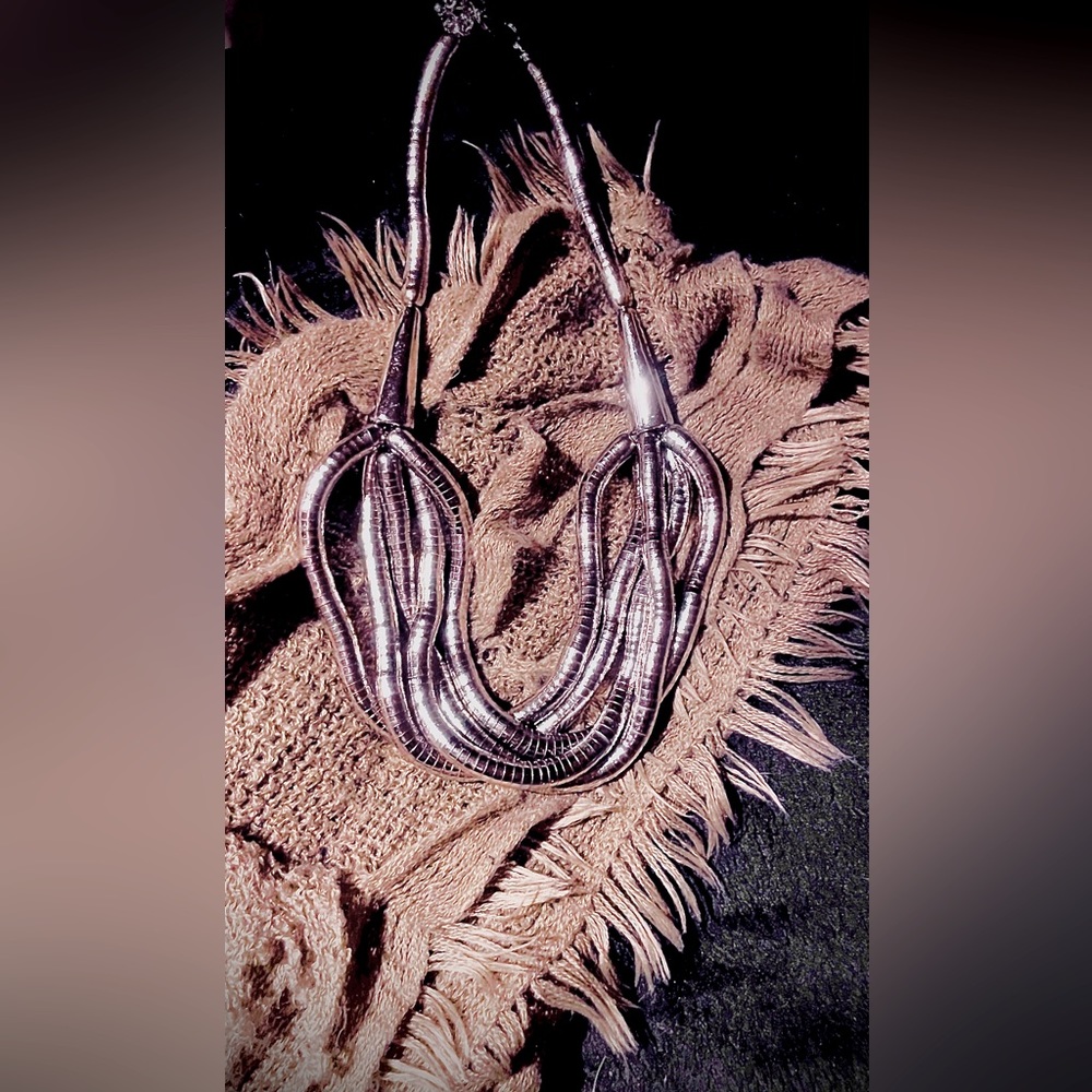 HOT &  Unique 5 strand adjustable necklace